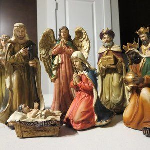 New The Promise Of Christmas By Robert Stanley Nativity 8 Pc Set